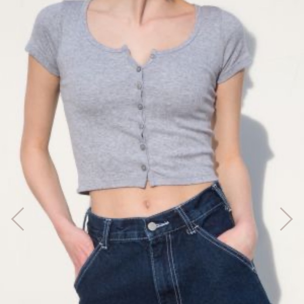 Brandy Melville Zelly Top